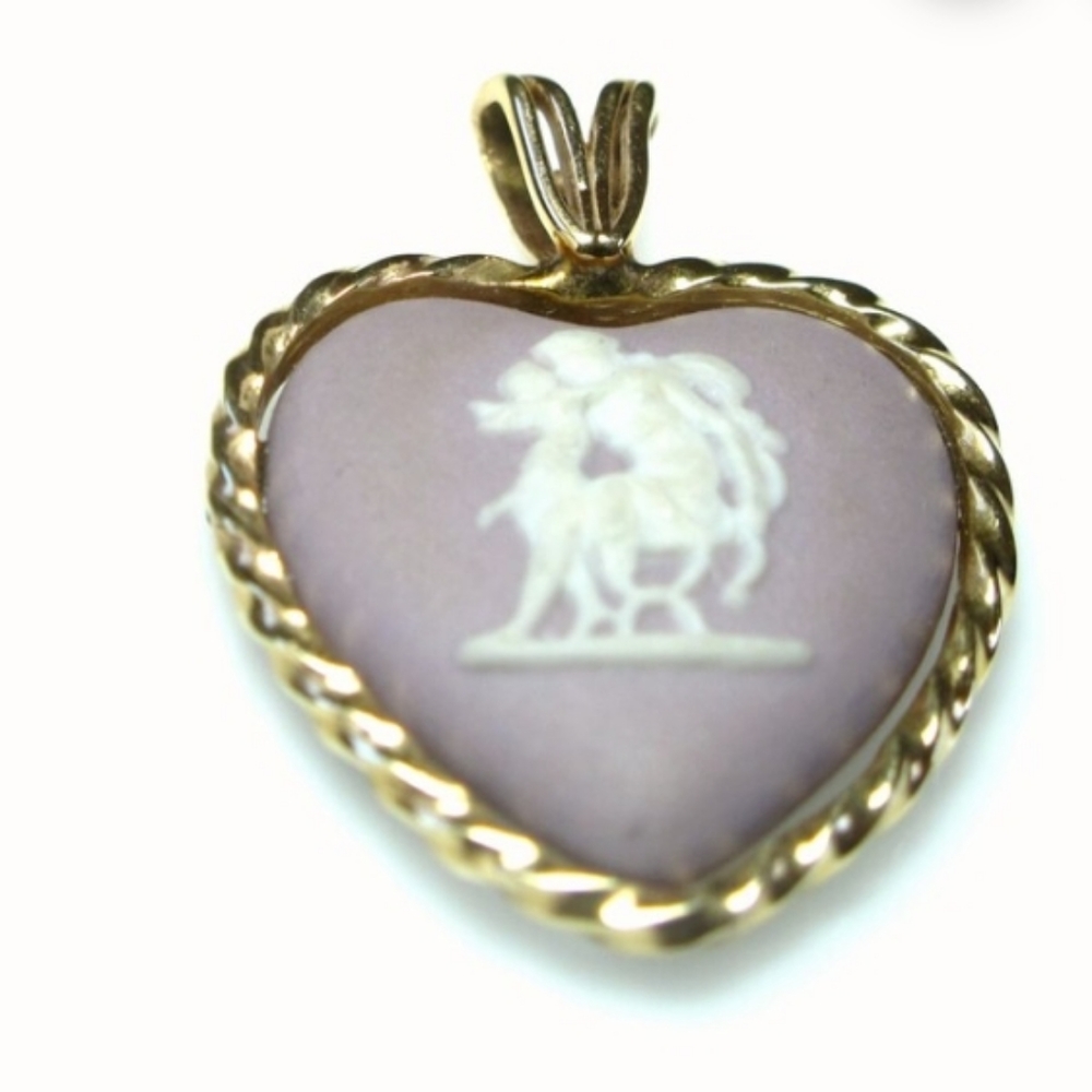 Vintage Wedgewood Lilac Jasper Necklace